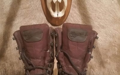 Elk Hunting Boots – 5 Essential Features [Video]
