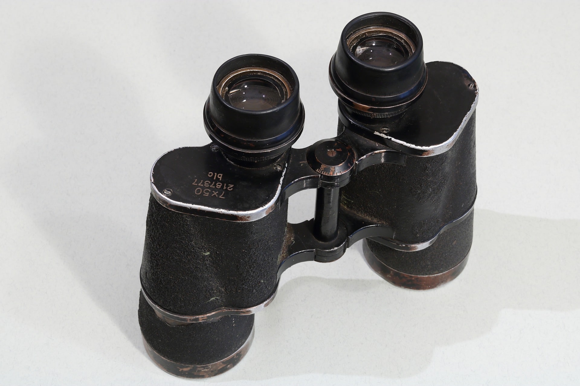 Which binoculars do i hot sale need